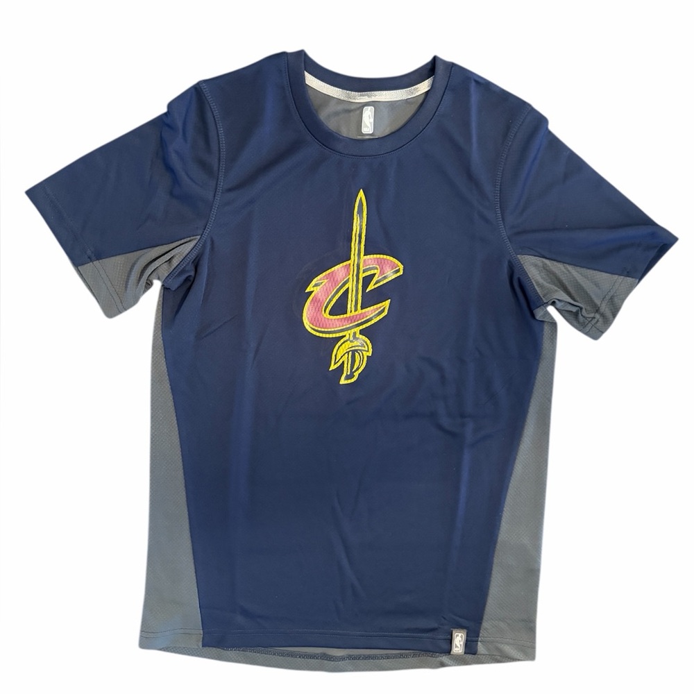 NBA Cleveland Cavaliers Youth XL (18/20) Dri Tek Short Sleeve Navy/Gray Tee